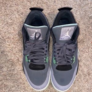 Jordan 4 green glow
